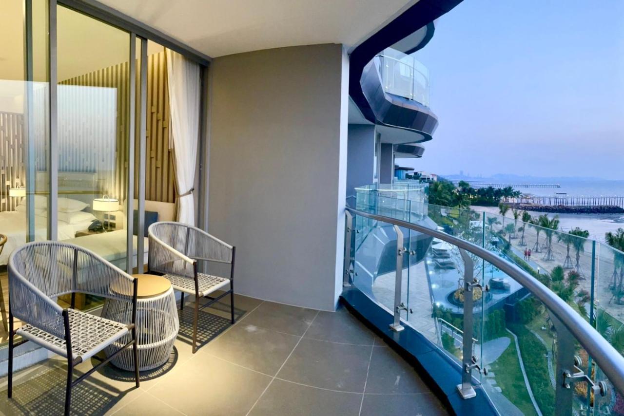 Symphony Of The Sea Hotel Bangsaen Exterior foto